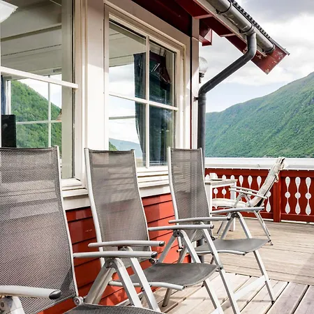 Balder By Interhome בית נופש Arnefjord